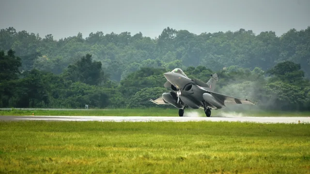 India's Astra Missiles Set to Take Flight on Rafale Fighters, Marking a New Era in Indigenous Defence Capabilities
