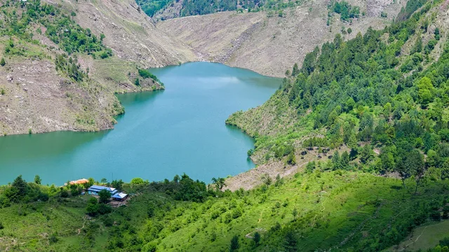 Kashmir's Future: A Path Forward, Not Backward
