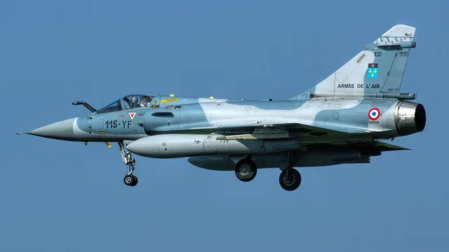 Mirage 2000's Daring Escape: A Glimpse into the Kargil War's Most Intense Air Battles